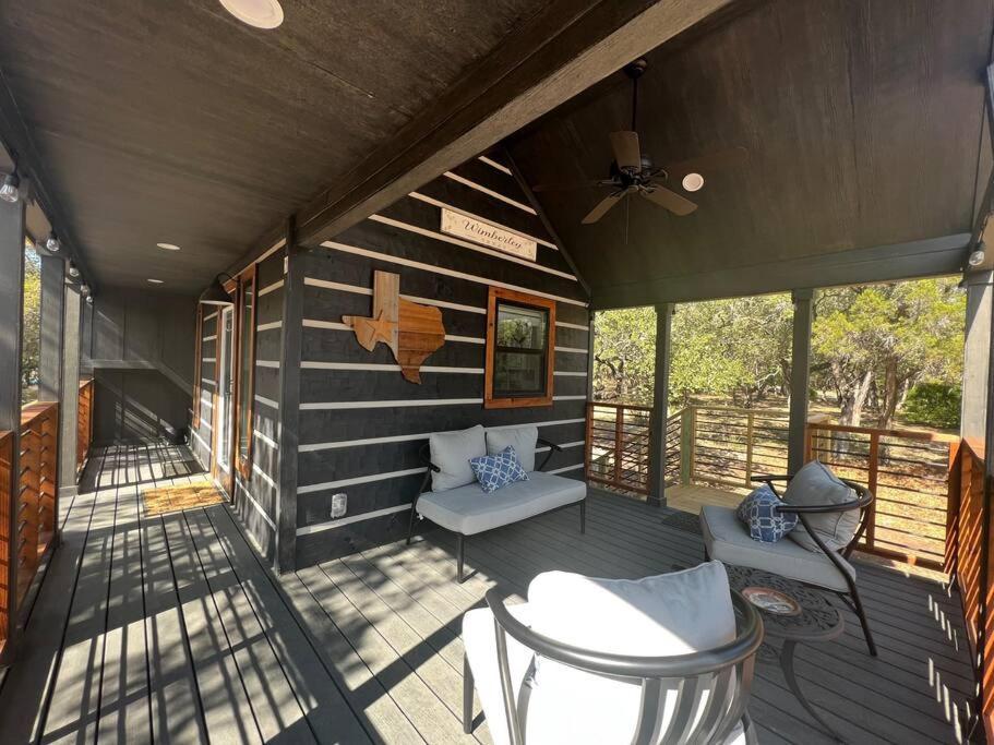 Fox Hollow - Tiny Home With Cypress Creek Access, Park Like Setting Уимбърли Екстериор снимка